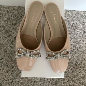 Guilhermina Ballet Mule